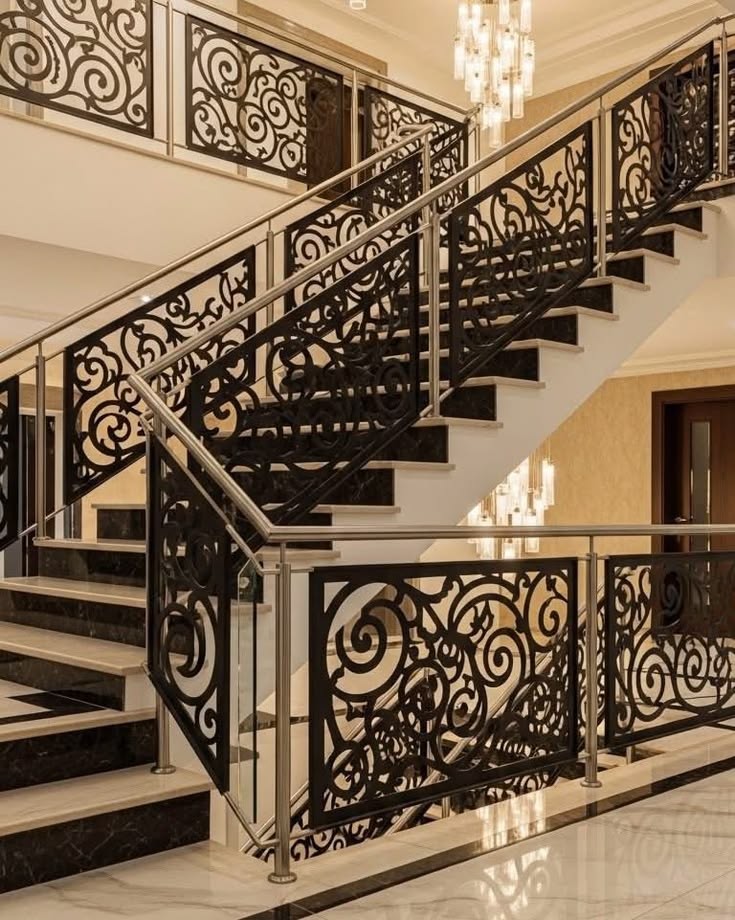 Railing balkon semi-outdoor plat bunga
